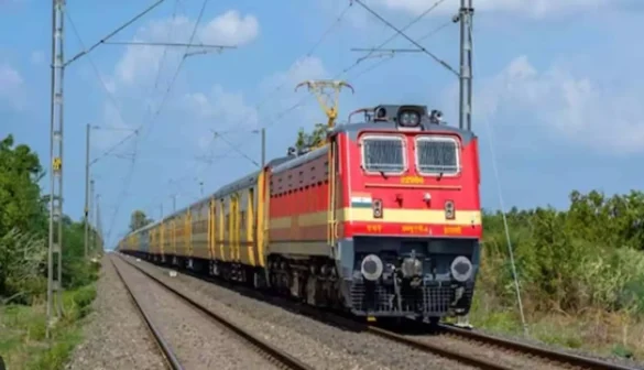 मध्य रेल का बड़ा ऐलान: गर्मियों